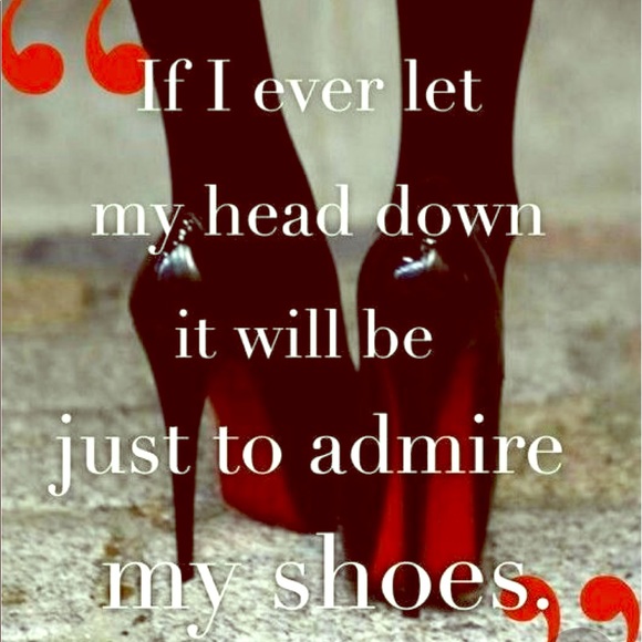 Shoes 👠 - Picture 1 of 1